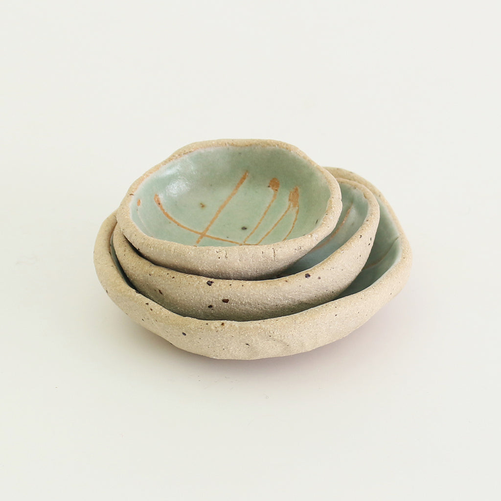 Handmade Pottery: Wonky Bowls Mint Green