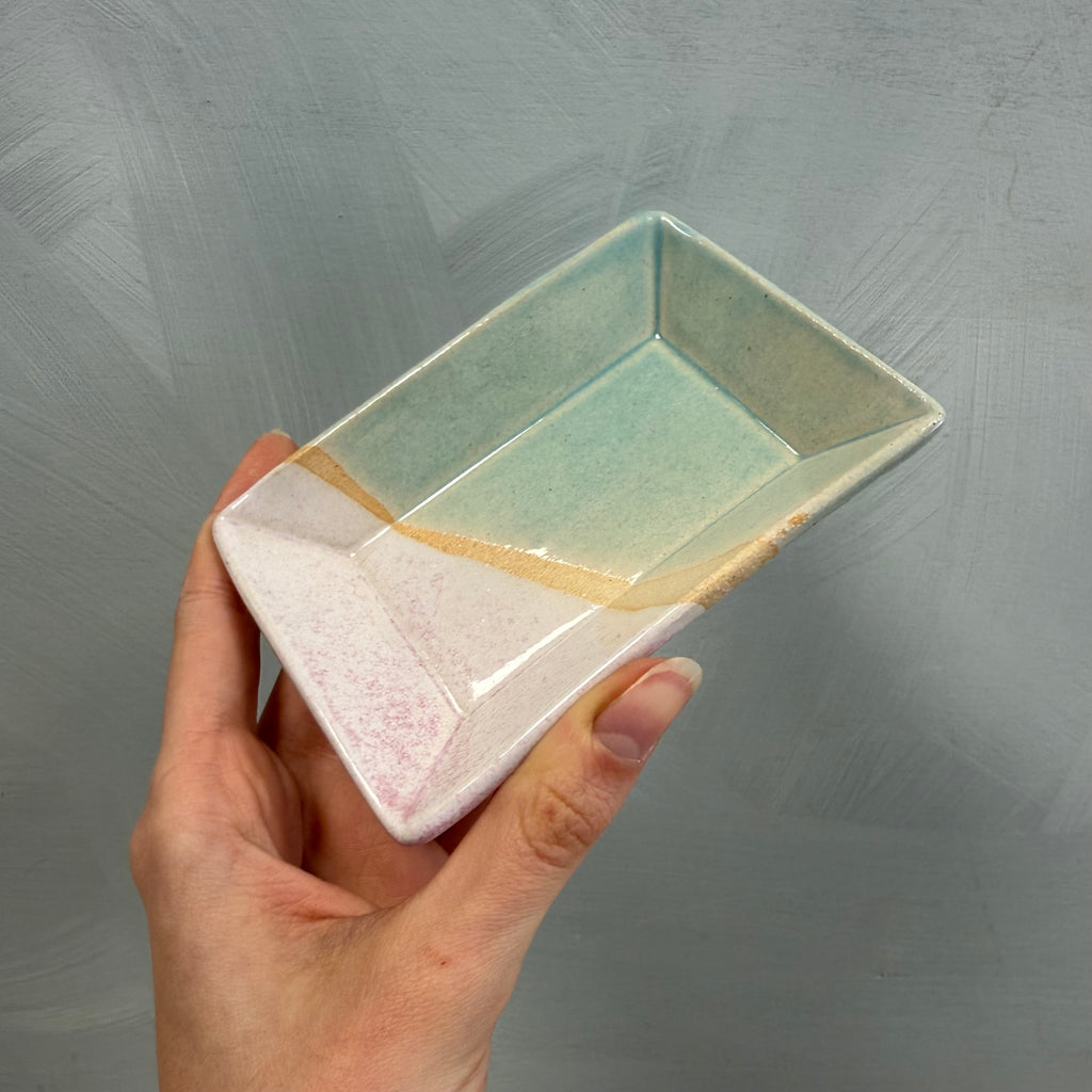 Second Trinket Dish Shoreline