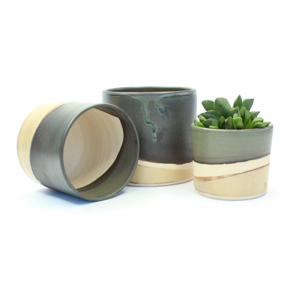 Set of 3 plant pots showing different angles and glaze characteristics